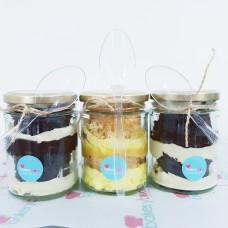 Cupcakes in a jar x 3 